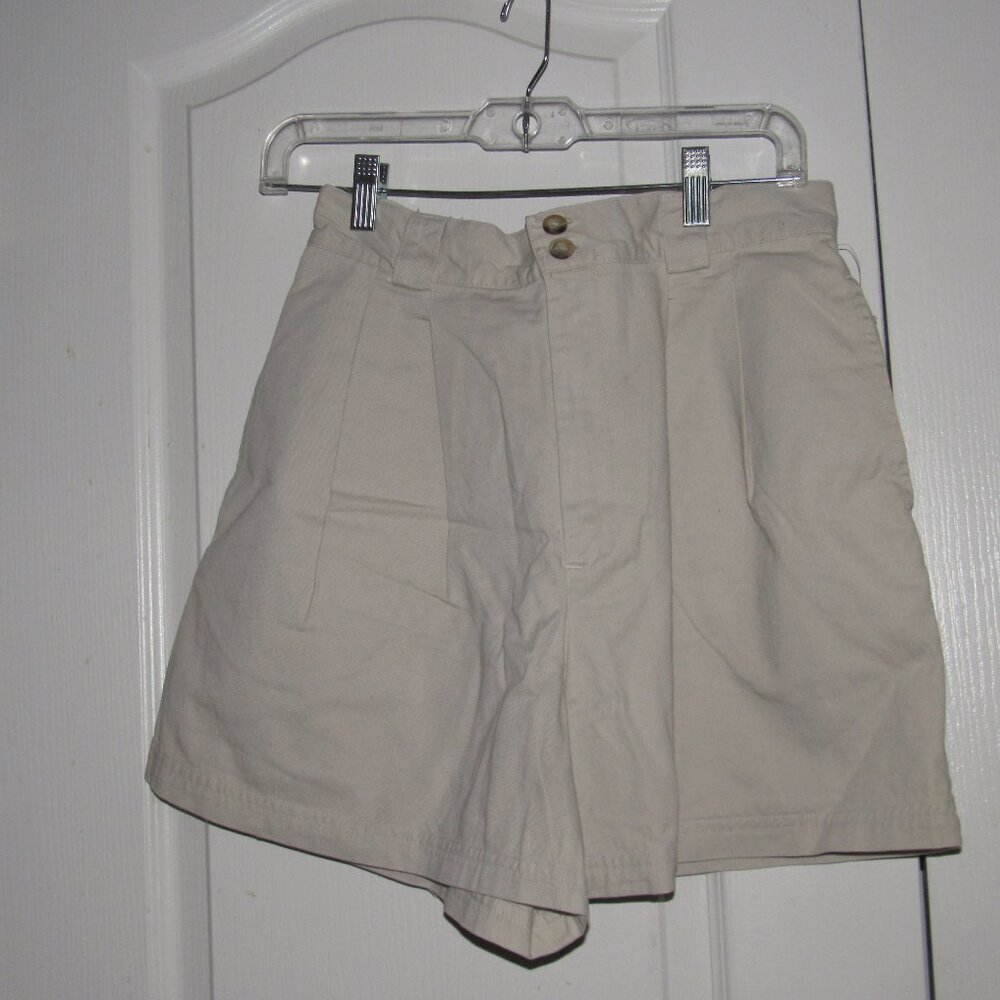NWT GAP Pleated 100% Cotton Shorts Size 8 - Picture 2 of 5